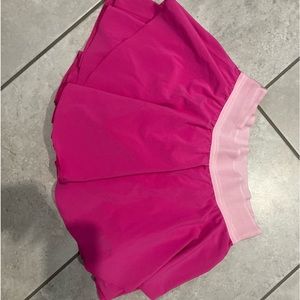 Court rival high rise skirt